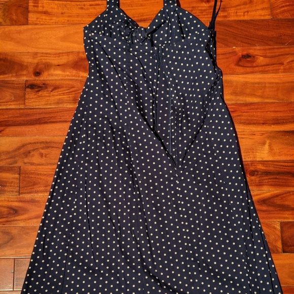 FREE WITH PURCHASE pin-up style halter dress - Picture 4 of 5